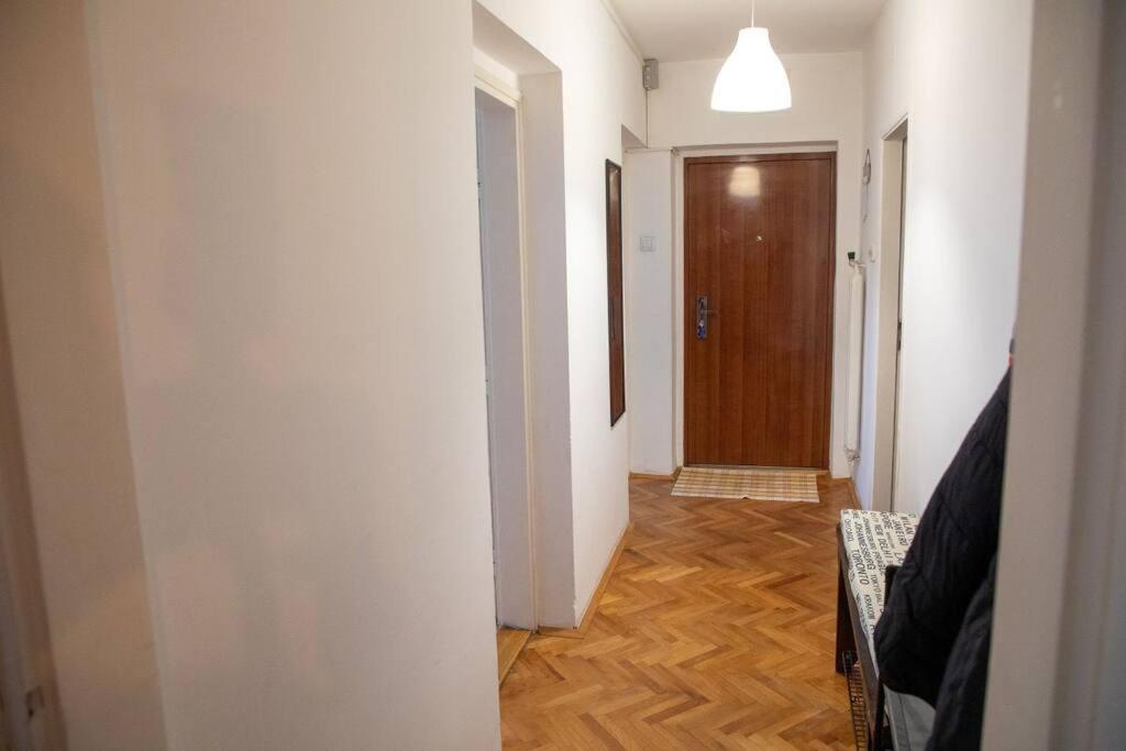 Dora Apartment Ниш Экстерьер фото