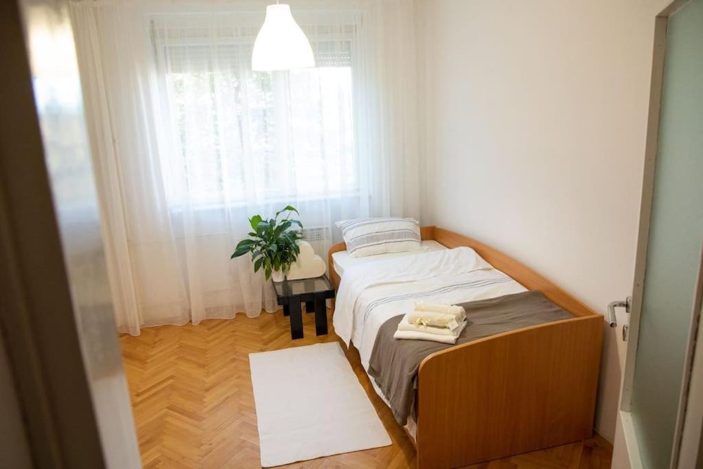 Dora Apartment Ниш Экстерьер фото