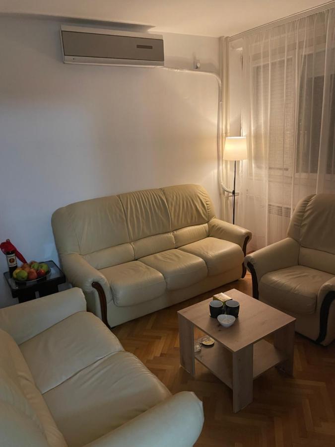 Dora Apartment Ниш Экстерьер фото