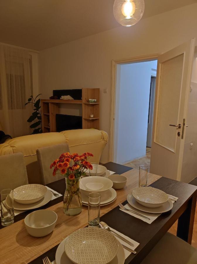 Dora Apartment Ниш Экстерьер фото